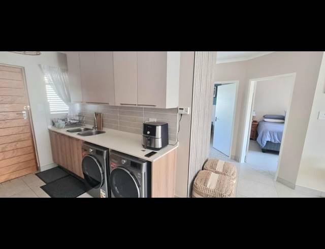 2 BEDROOM APARTMENT FOR SALE IN IRENE